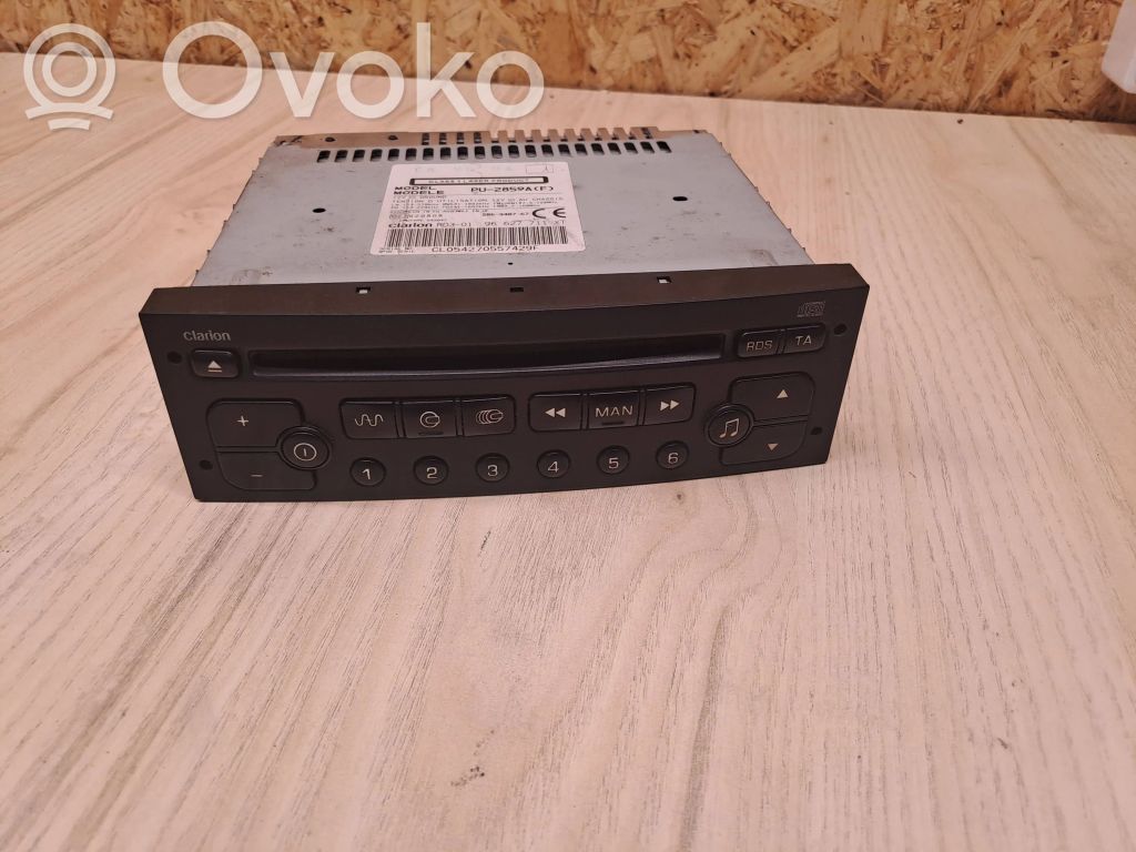 Peugeot 307 Panel / Radioodtwarzacz CD/DVD/GPS 