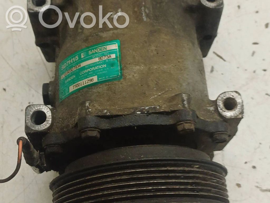 Renault Laguna I Air conditioning (A/C) compressor (pump) 