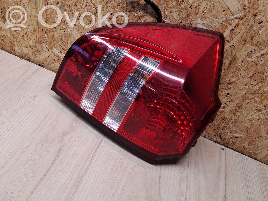 KIA Ceed Luci posteriori 