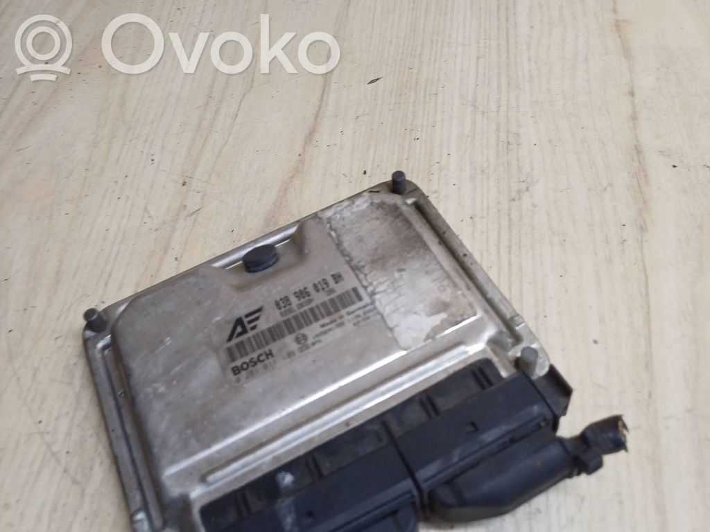 Volkswagen Sharan Sterownik / Moduł ECU 