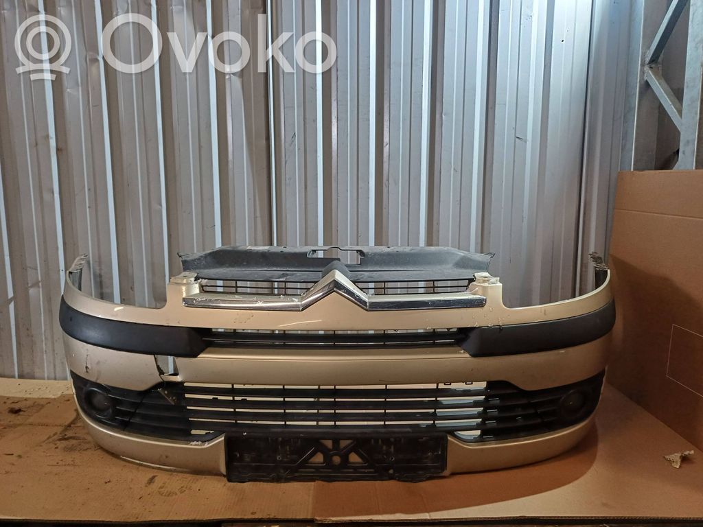 Citroen C4 I Picasso Front bumper 