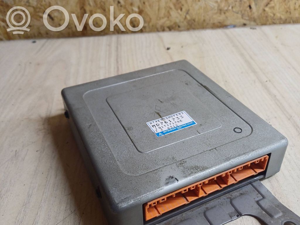 Engine control unit/module   MD761733,G1T17176E
