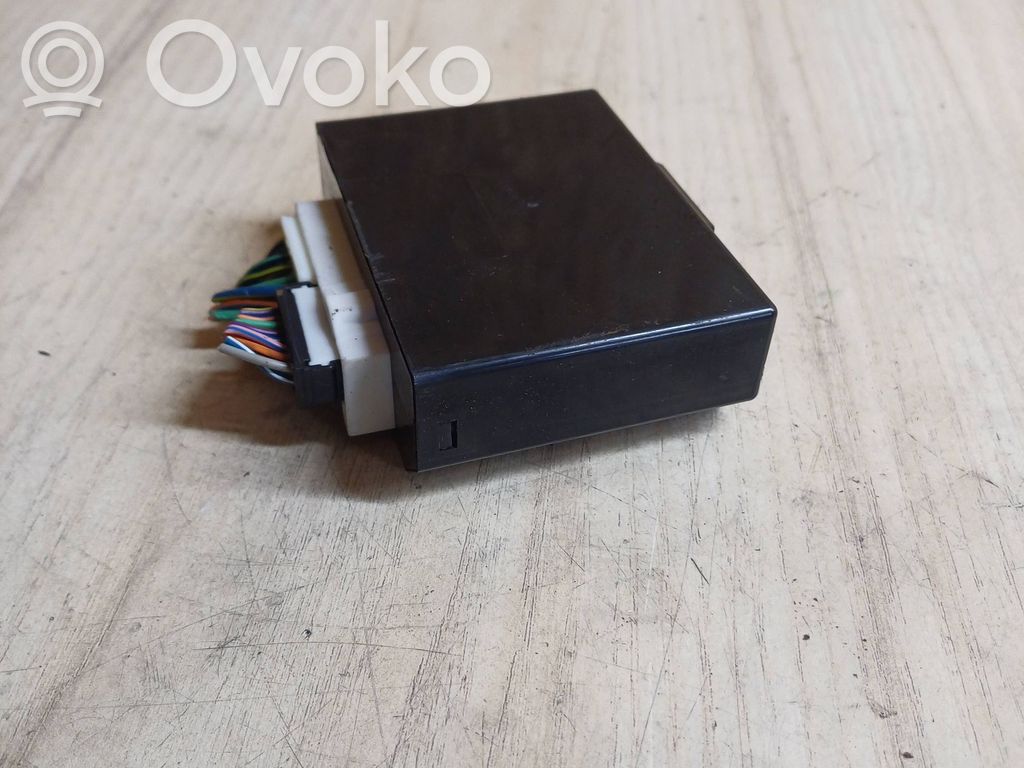 Sterownik / Moduł świateł LCM   GR1B67890A,K0216,06B122050909,06B12