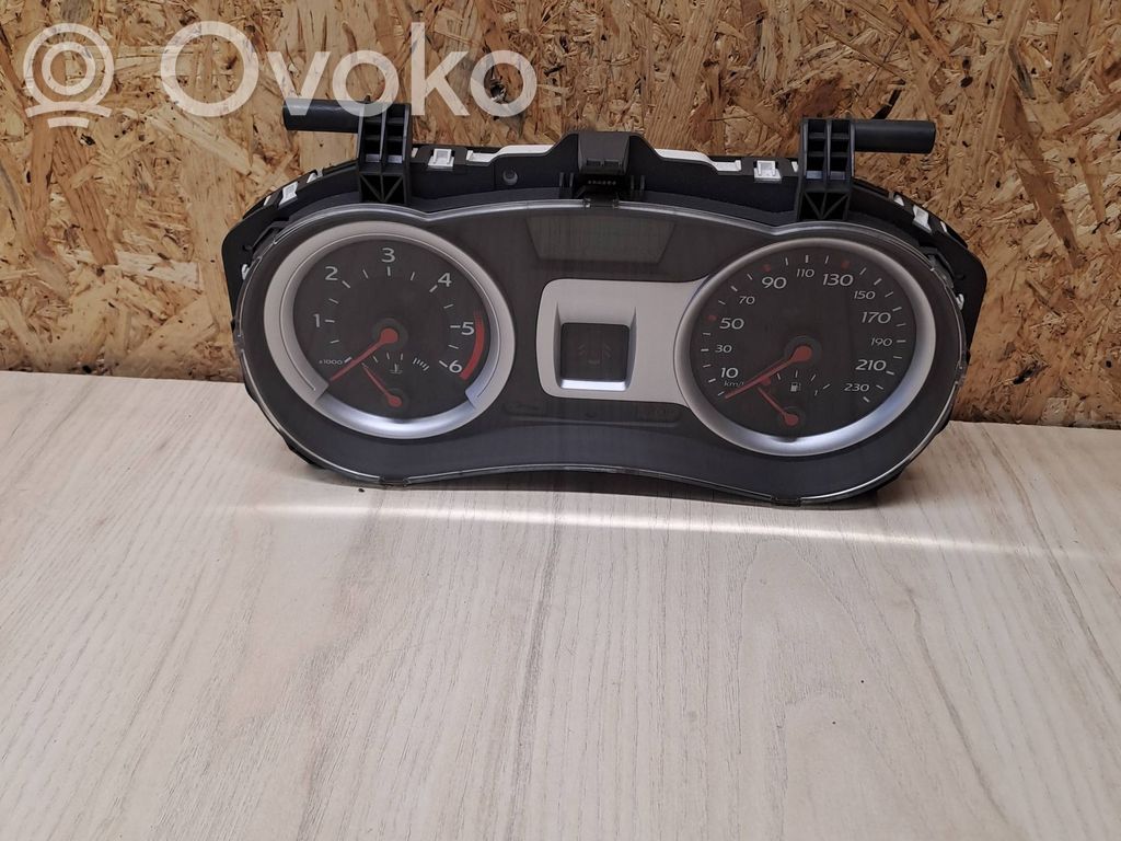 Renault Clio III Speedometer (instrument cluster) 