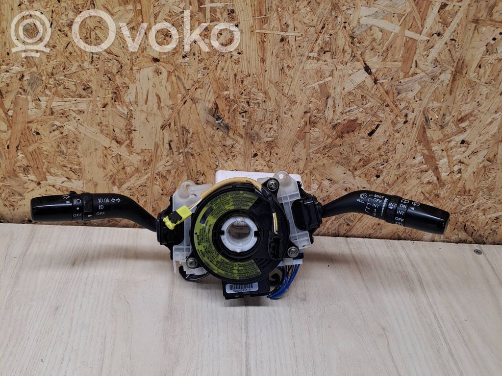 Mazda MPV Wiper turn signal indicator stalk/switch 