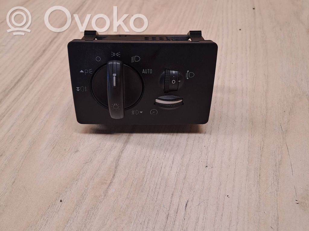 Ford Focus C-MAX Light switch 