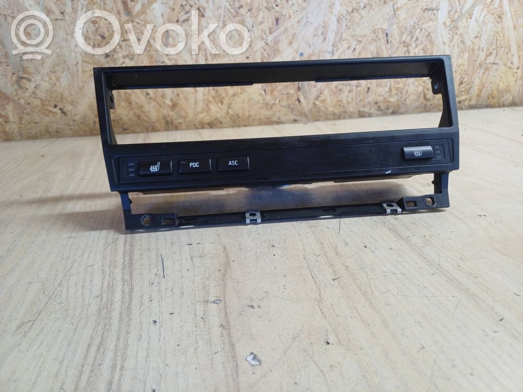 Seat heating switch   61318373715,03742023,110187