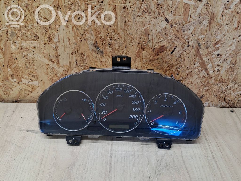 Mazda MPV Spidometrs (instrumentu panelī) 