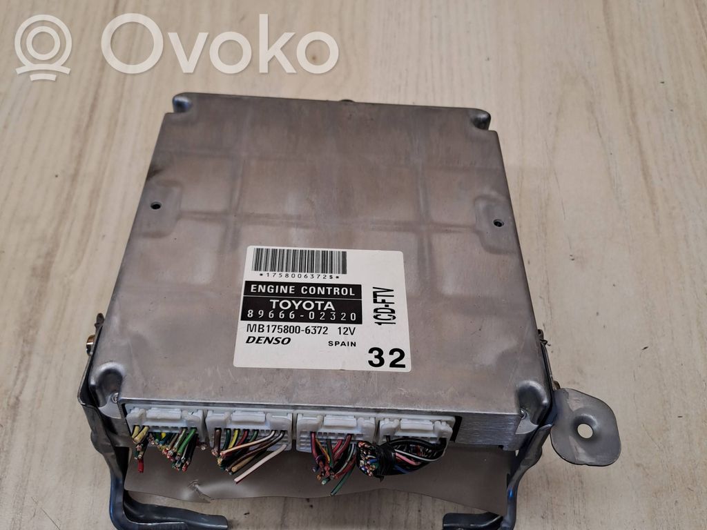 Toyota Corolla E120 E130 Engine control unit/module 