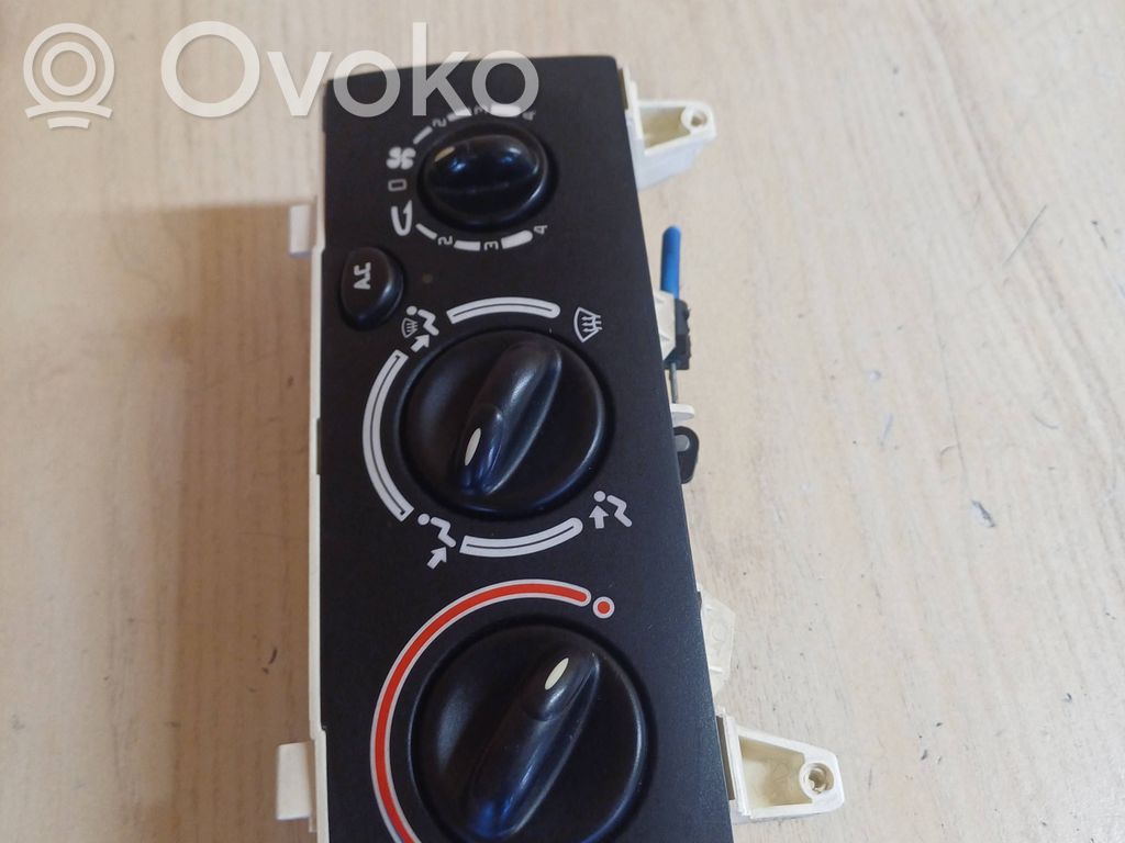 Renault Scenic I Climate control unit 