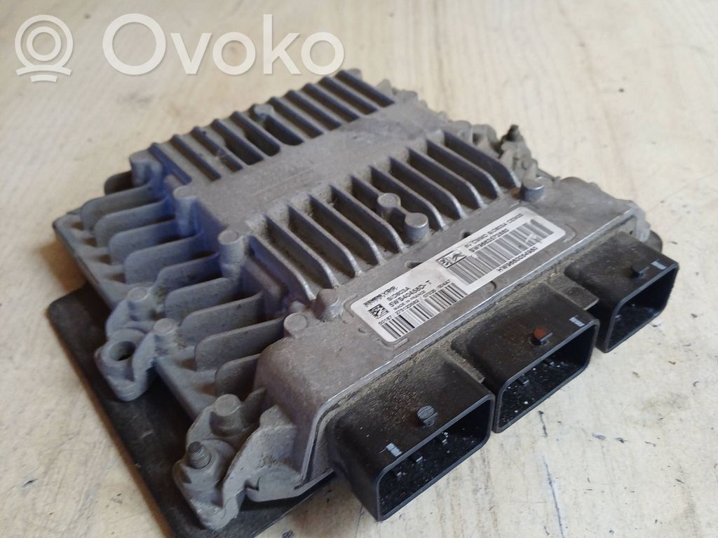 Citroen C4 I Picasso Engine control unit/module 