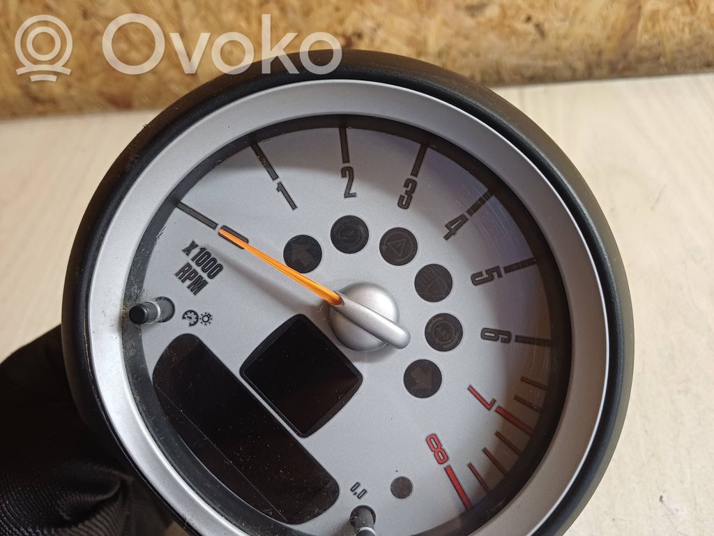 Mini One - Cooper Clubman R55 Speedometer (instrument cluster) 