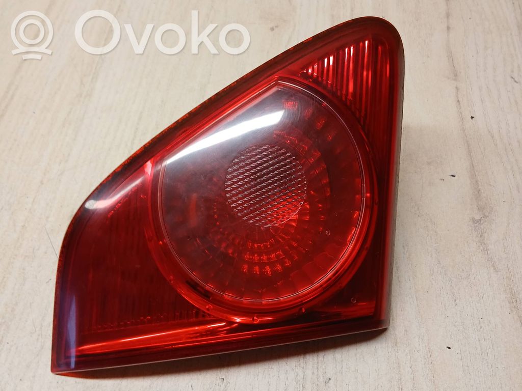 Toyota Corolla E140 E150 Takaluukun takavalot 