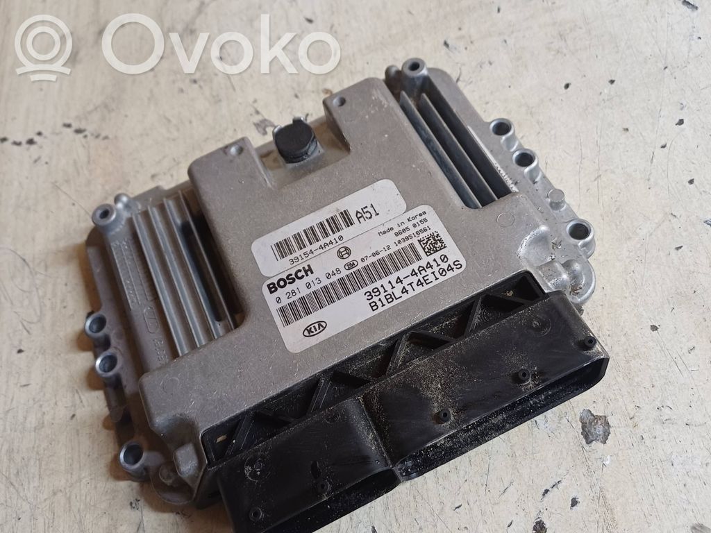 KIA Sorento Engine control unit/module 