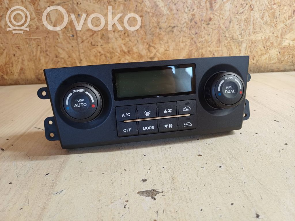 KIA Sorento Climate control unit 
