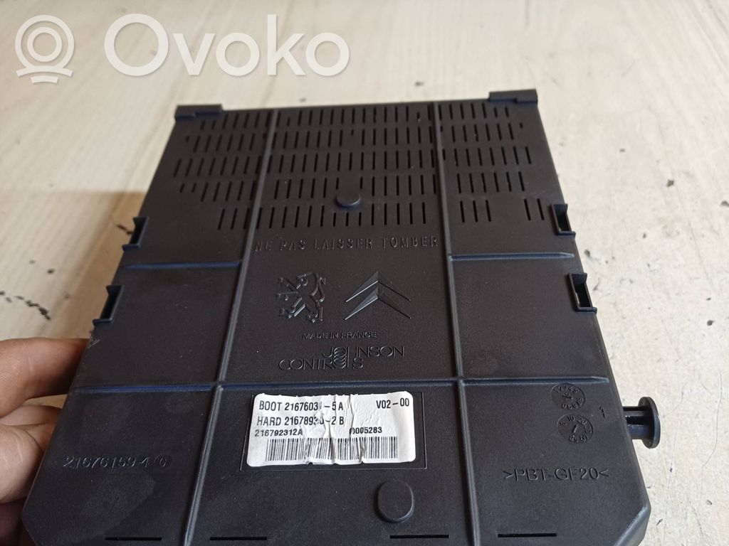 Citroen C5 Sulakemoduuli 