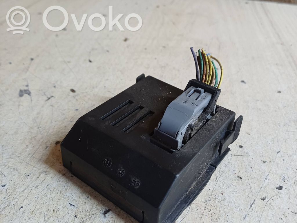 Other control units/modules   9140010352,0054420,7700427697A