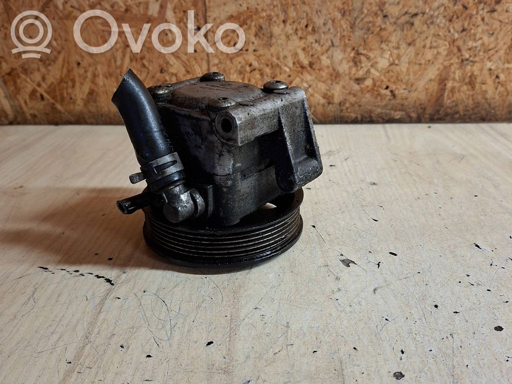 Ford Focus Power steering pump 
