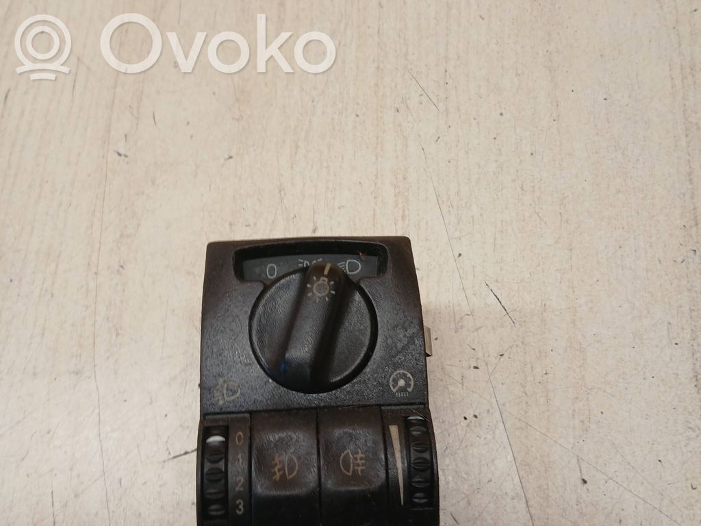 Opel Omega B2 Light switch 