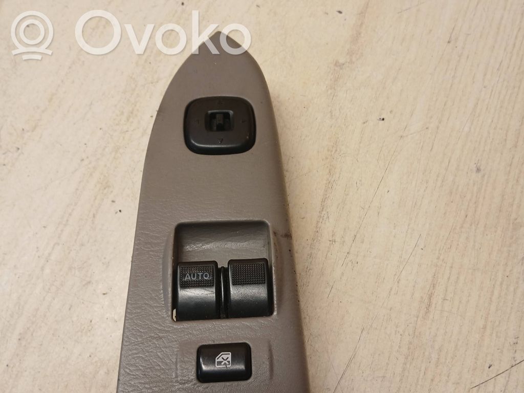 Przyciski szyb   GG3F66350A,C8HD154,0999D4