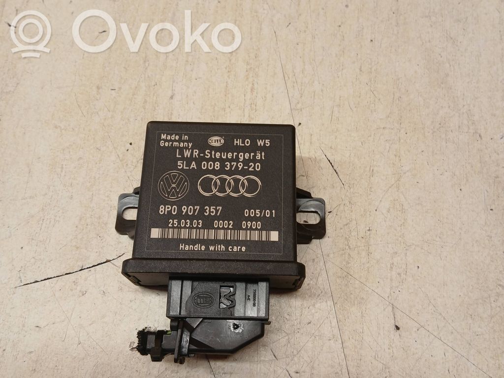 Audi A3 S3 8P Light module LCM 