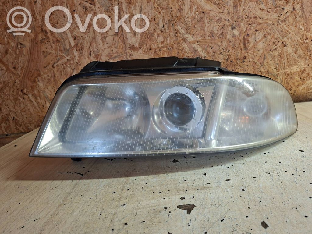 Audi A4 S4 B5 8D Scheinwerfer 