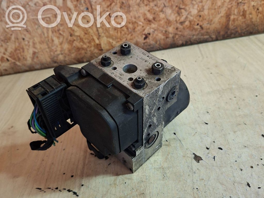 Audi A6 S6 C5 4B Bomba de ABS 