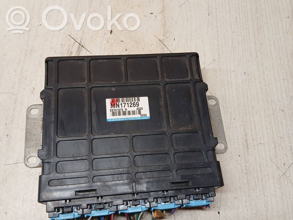 Engine control unit/module   MN171269,E6T41876H