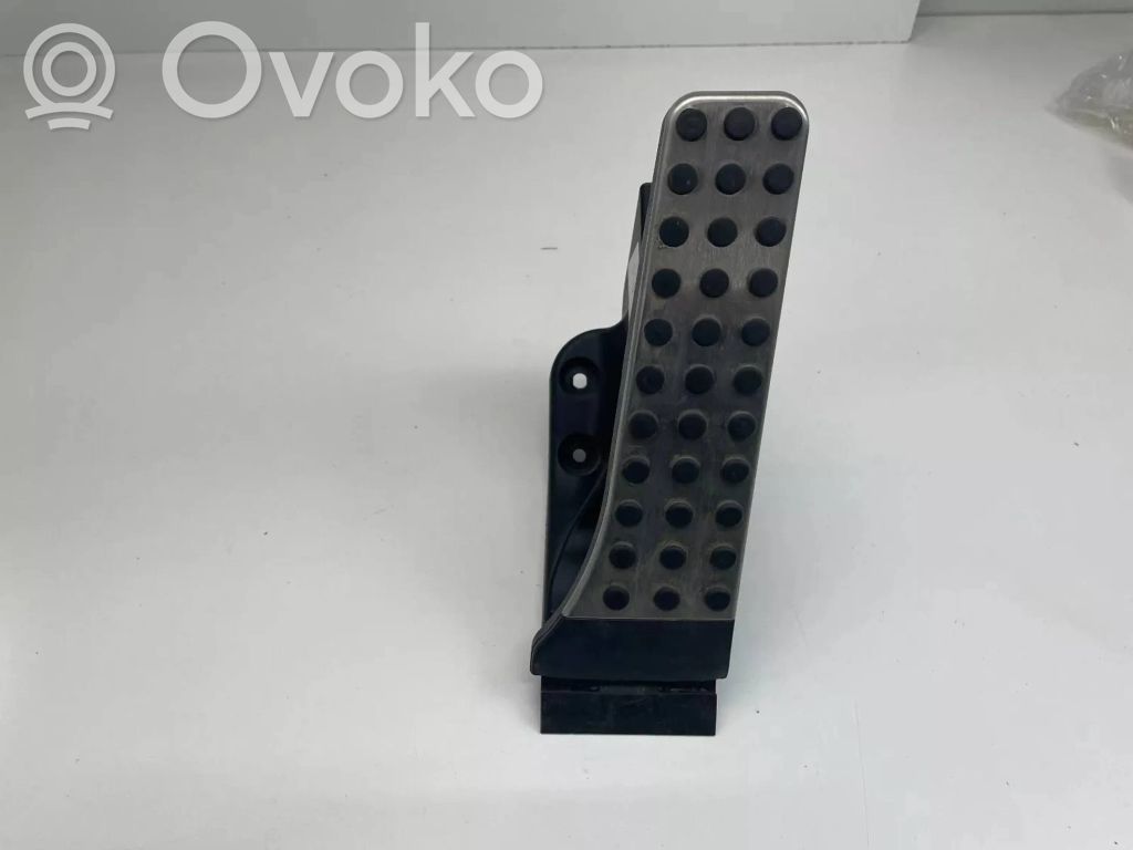 Mercedes-Benz C W205 Accelerator throttle pedal 
