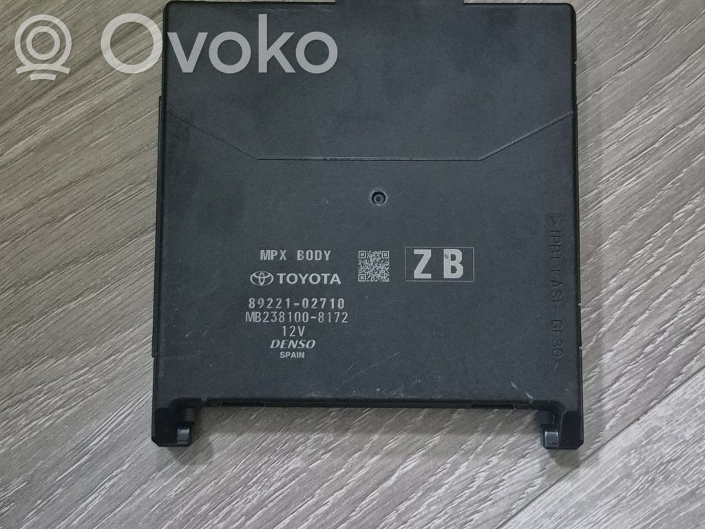 Toyota Corolla E210 E21 Komforto modulis 