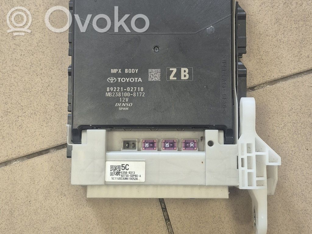 Toyota Corolla E210 E21 Comfort/convenience module 
