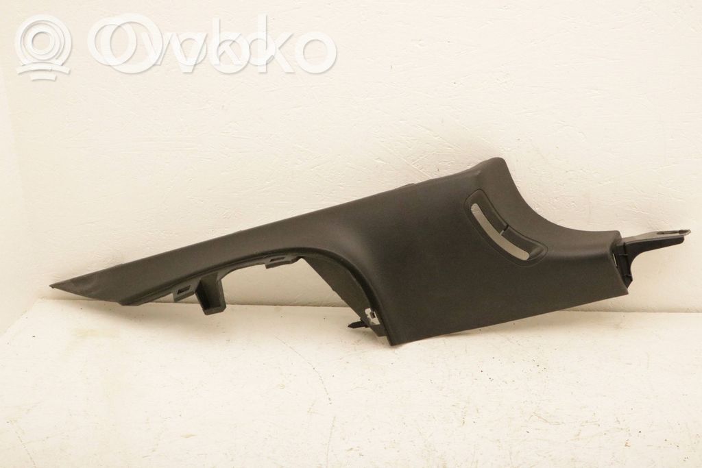 Tesla Model 3 Šoninė apdaila prie galinės sėdynės (viršus) 