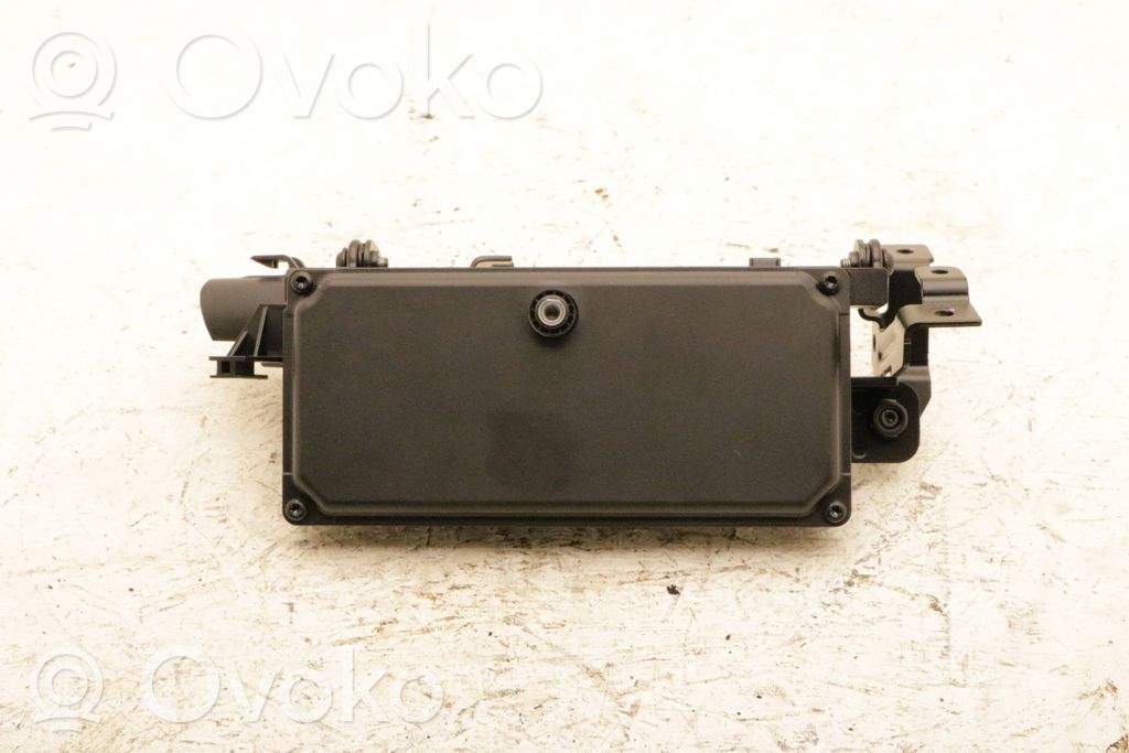 Volvo S90, V90 Sonstige Steuergeräte / Module 