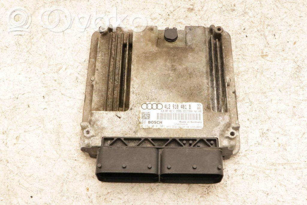 Audi Q7 4L Variklio valdymo blokas 