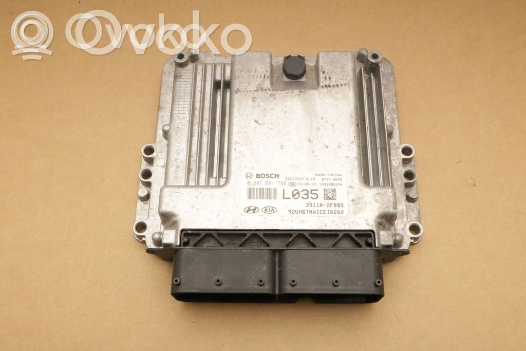 KIA Sorento Engine control unit/module 
