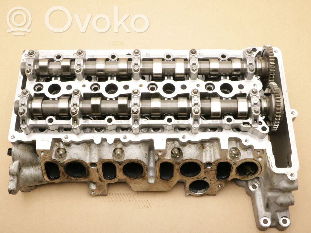 BMW 3 E90 E91 Engine head 