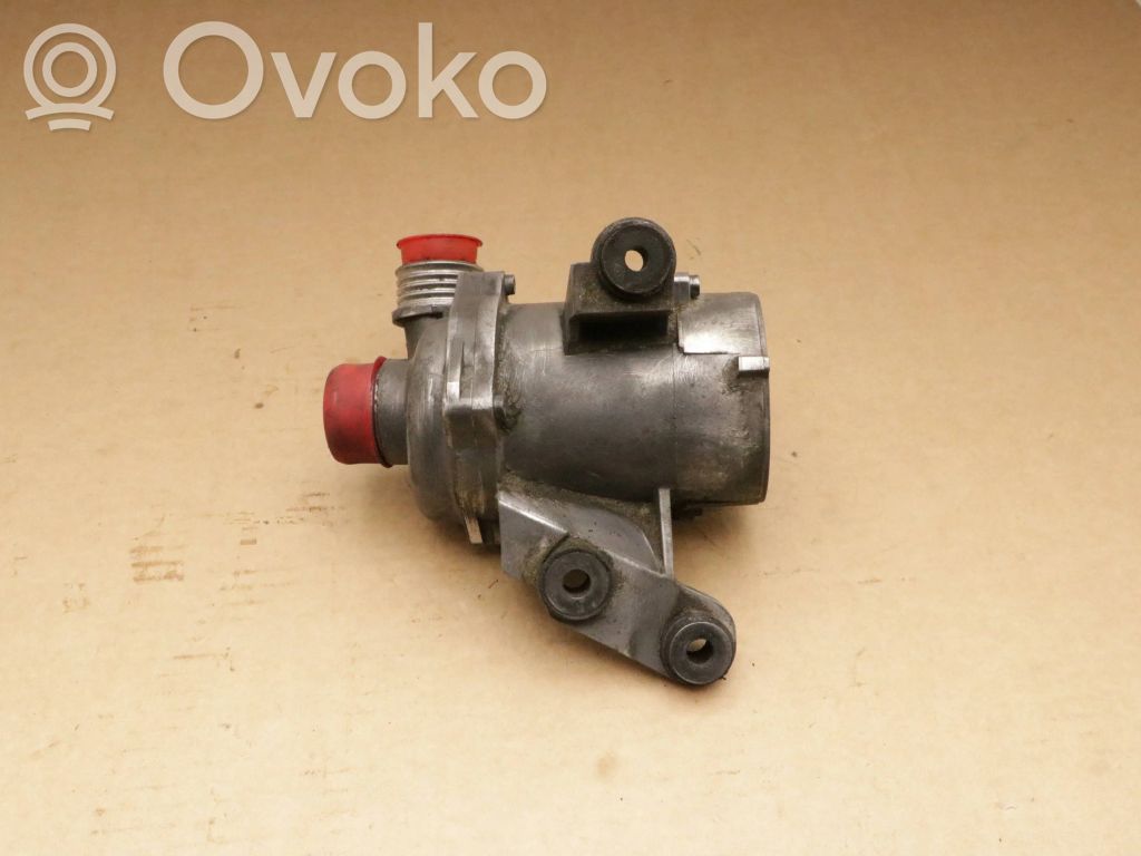 BMW 3 E90 E91 Water pump 