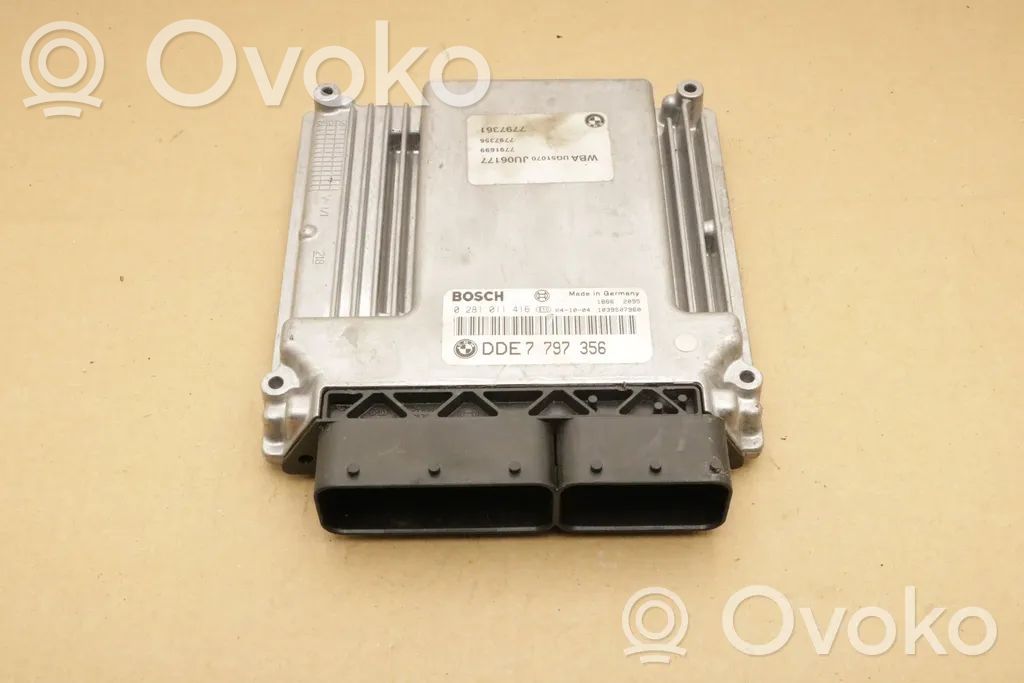 BMW 1 E81 E87 Engine control unit/module 