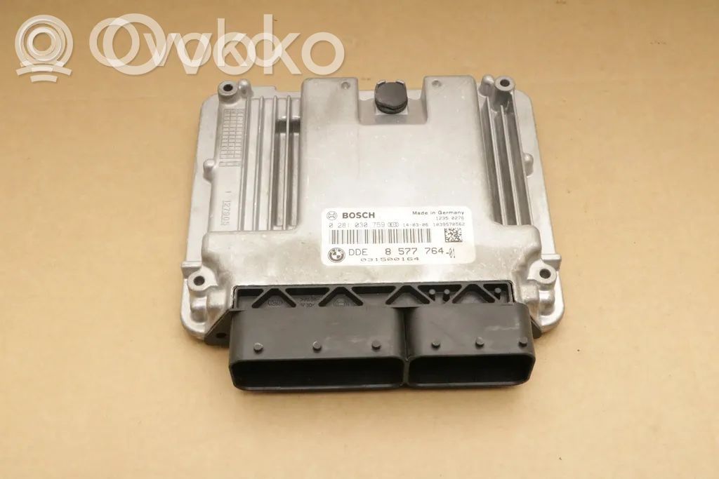 BMW 5 F10 F11 Engine control unit/module 