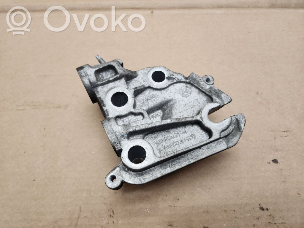 Ford Kuga I Engine mounting bracket 