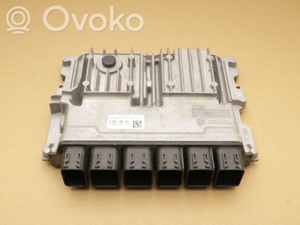 BMW 3 G20 G21 Engine control unit/module 