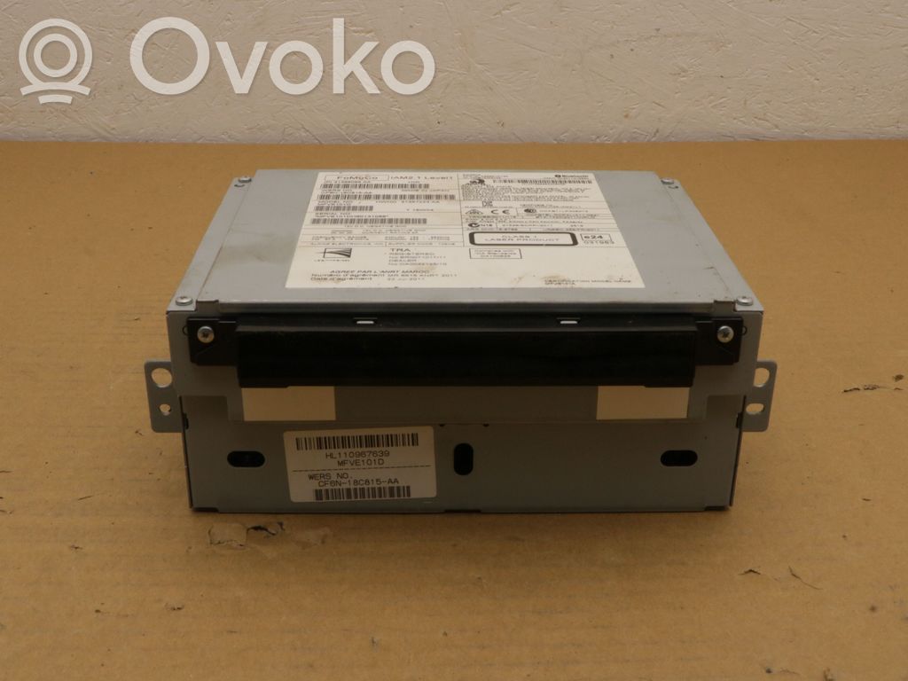 Volvo V40 Radio/CD/DVD/GPS head unit 