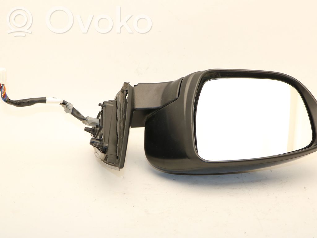 Nissan Qashqai Elektryczne lusterko boczne drzwi przednich 