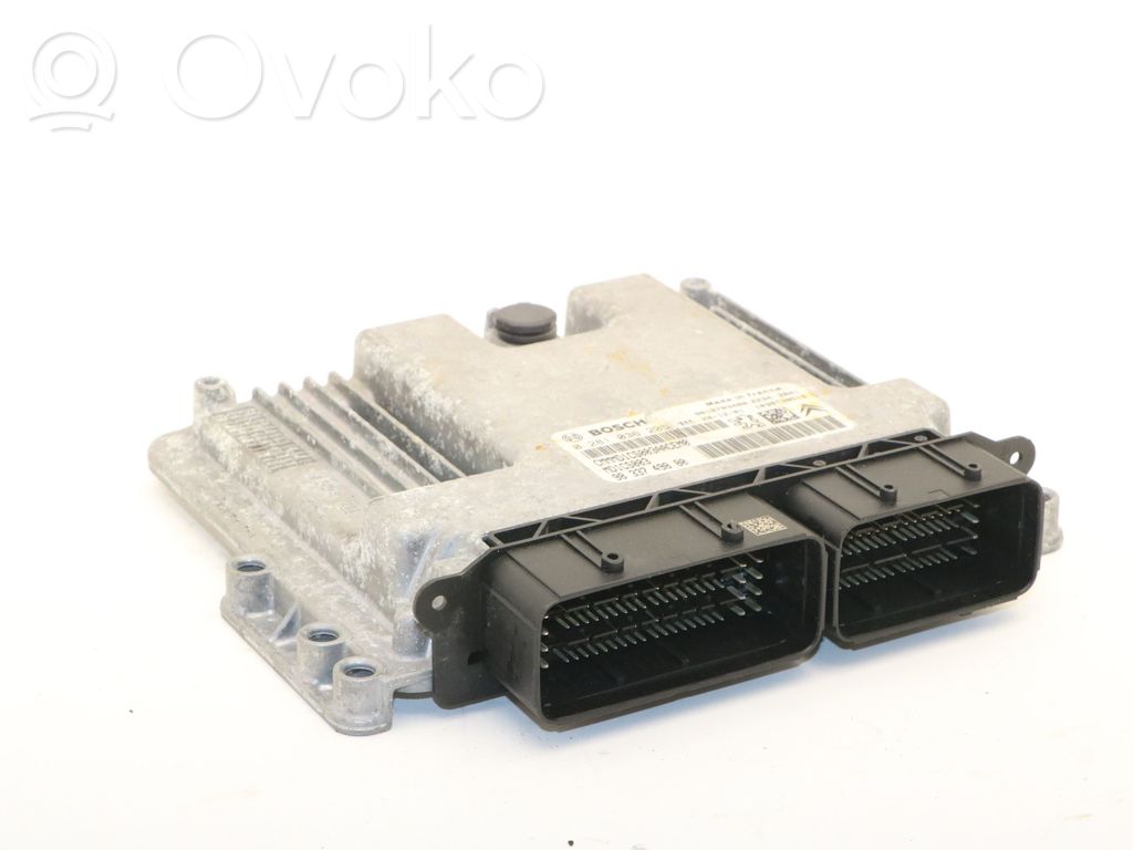Opel Corsa F Engine control unit/module 