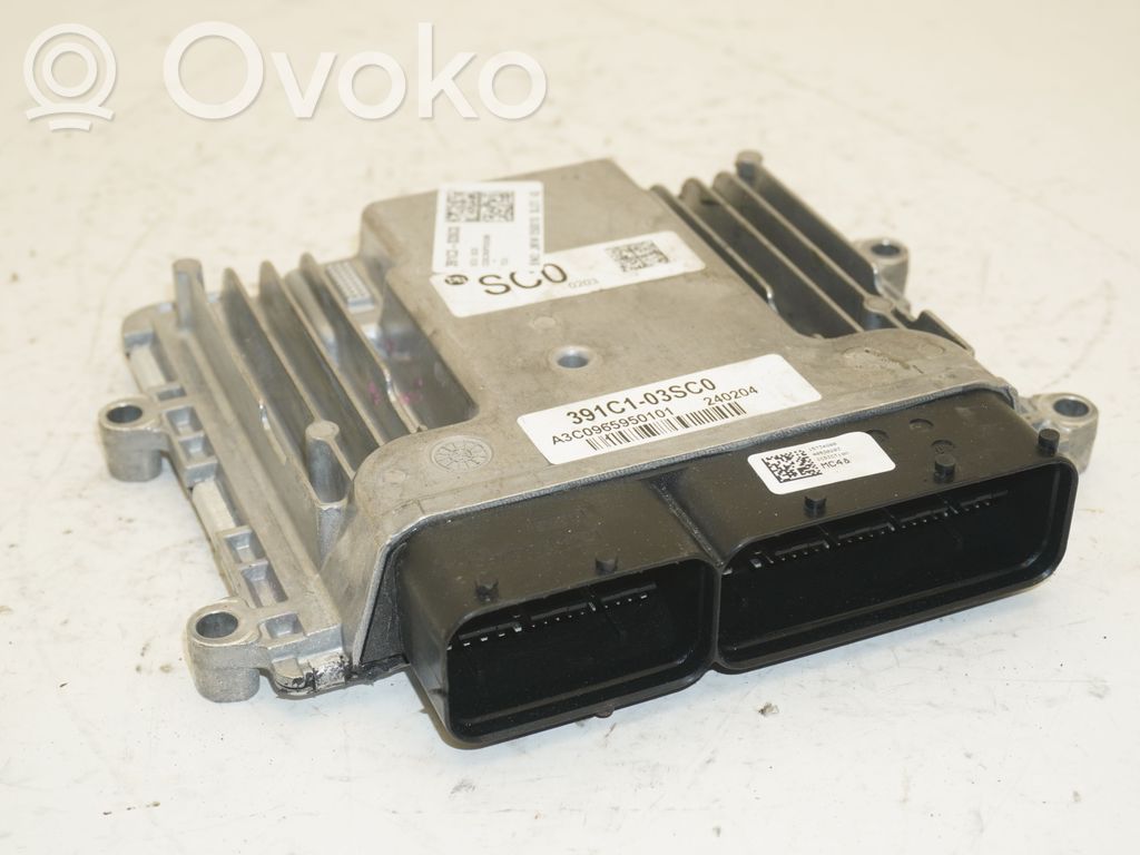 KIA Ceed Engine control unit/module 