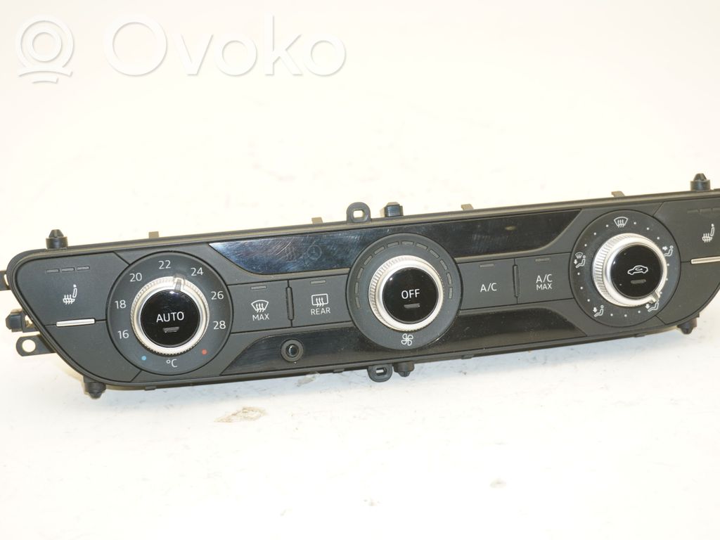 Audi A4 S4 B9 Climate control unit 