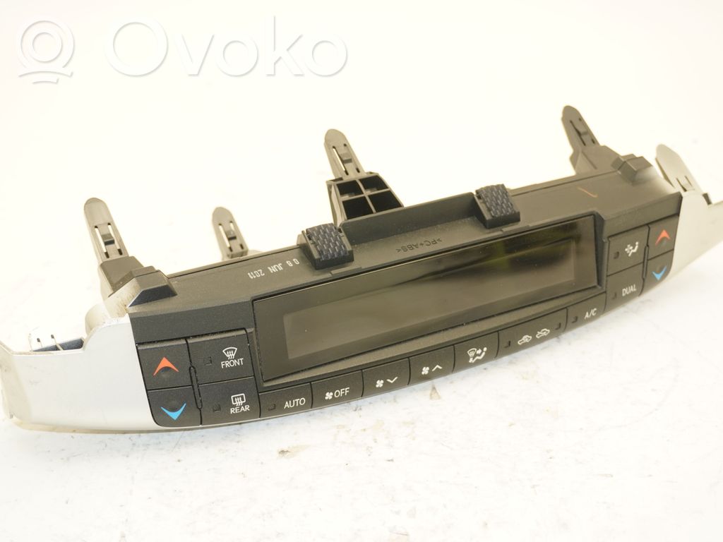 Lexus CT 200H Climate control unit 