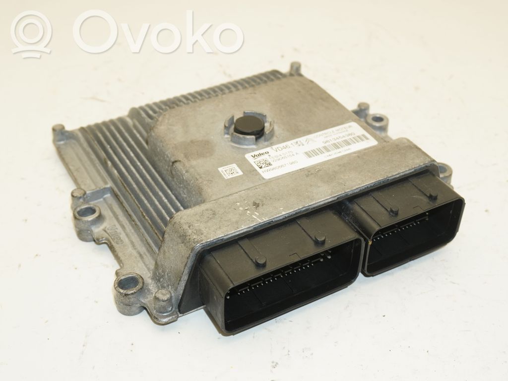 Peugeot 3008 II Engine control unit/module 