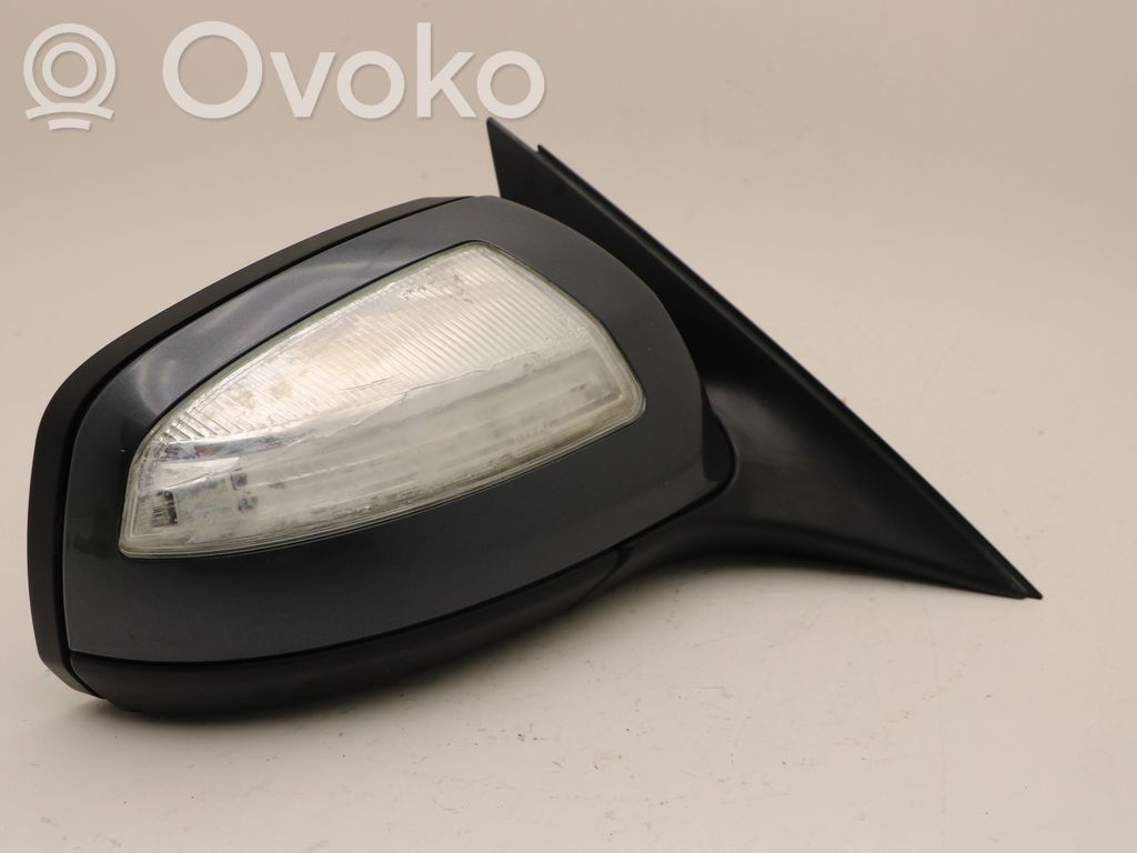 Elektryczne lusterko boczne drzwi przednich   2048100219,2048100219