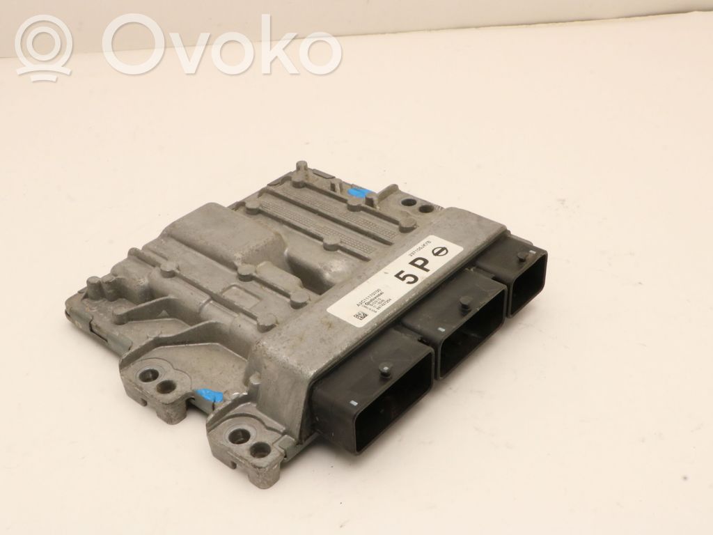 Nissan Navara D23 Engine control unit/module 